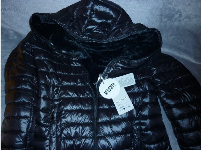 Minority Abrigos, Ropa de calle Negro - vista 6