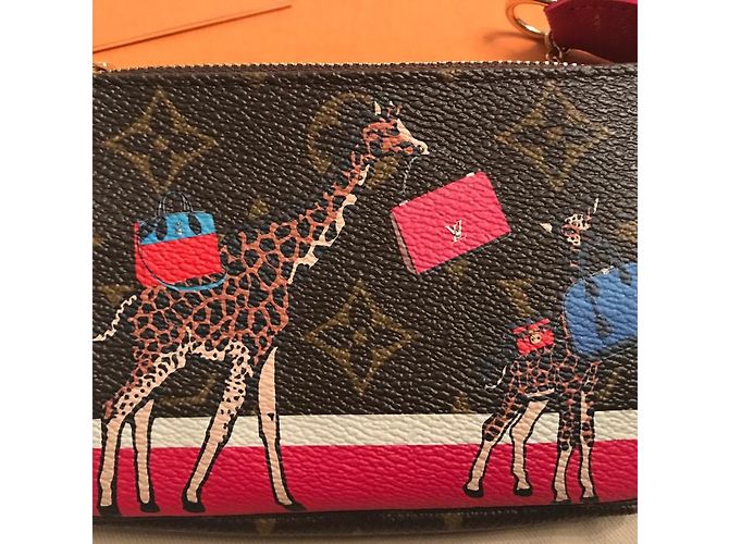 Louis Vuitton Edición limitada de navidad 2017 Castaño - vista 3