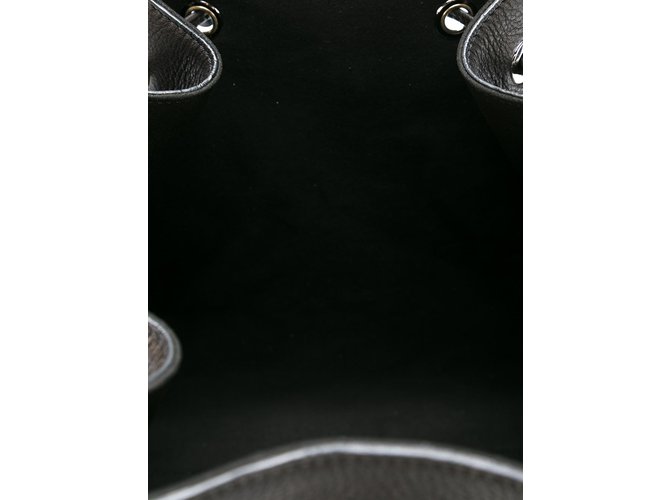 Givenchy Lucrezia Bucket Bag Medium Schwarz - Ansicht 5