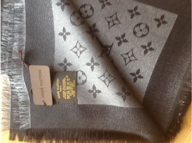 Louis Vuitton Classical Monogram Scarf Black - view 5