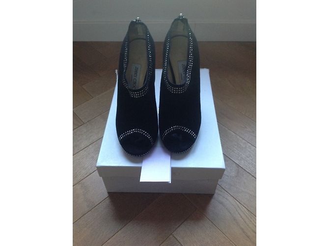 Stivaletti Jimmy Choo Neri in Scamosciato a Punta Aperta Nero - vista 4