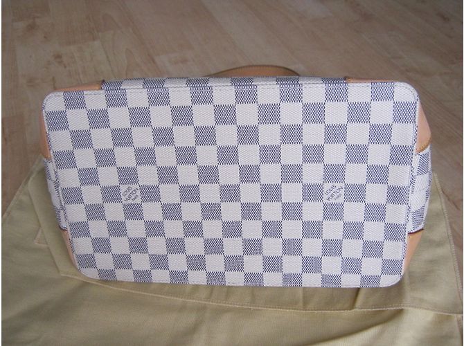 Louis Vuitton Damier Azur Hampstead MM Bianco - vista 5