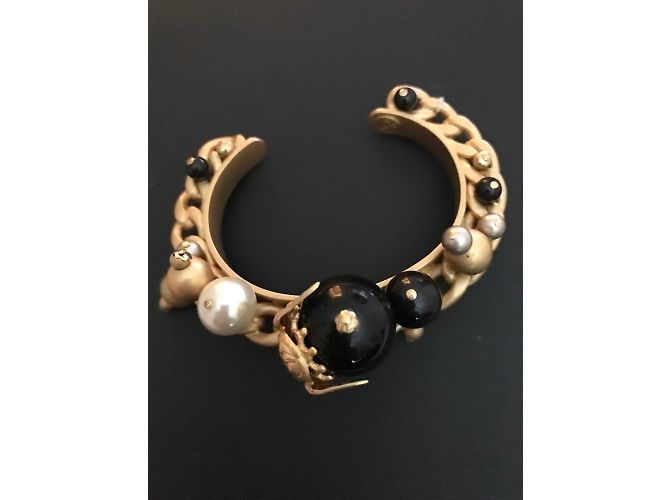 Bracciale rigido Reminiscence oro con perle bianche e nere D'oro - vista 7