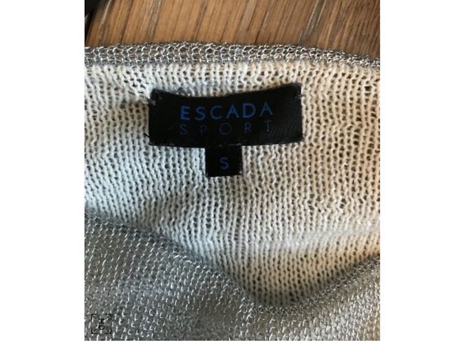 Escada Sport Silver top en perfecto estado. Plata - vista 2