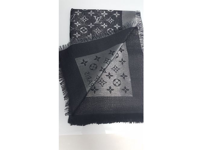 Louis Vuitton Scialle Monogram Shine Black Nero - vista 6