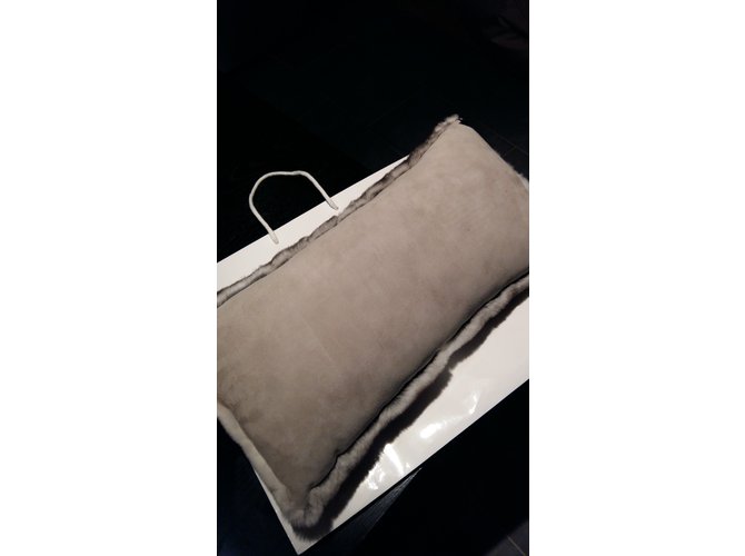 Autre Marque Coussin en orylag gris - vue 4