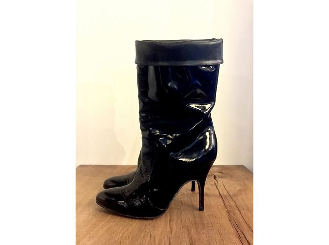 Botas Lanvin de charol negro con punta - vista 3