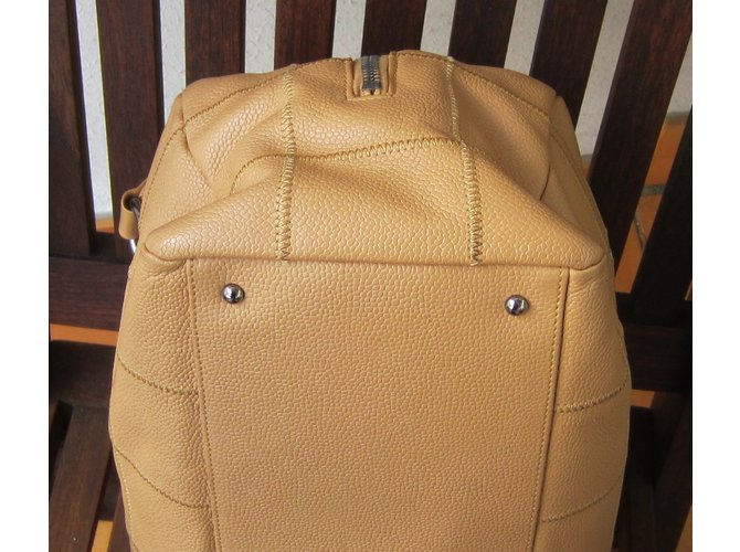 Chanel Bowling-Tasche Beige - Ansicht 10