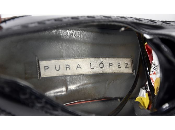 Derby Pura Lopez in vernice nera Nero - vista 8
