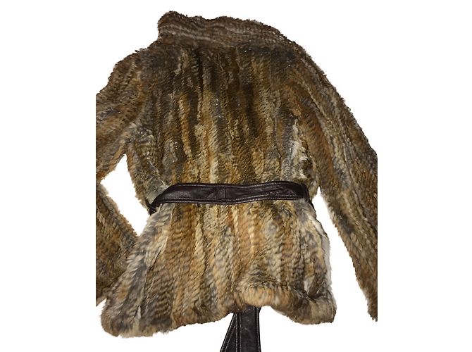 Autre Marque View Kaninchenfelljacke Strick braun mit Ledergürtel - Ansicht 2