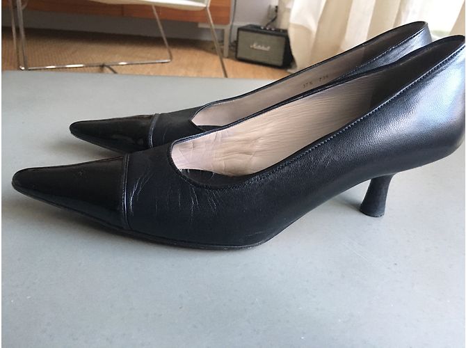 Chanel Pumps aus Leder Schwarz 5 cm Absatz - Ansicht 4