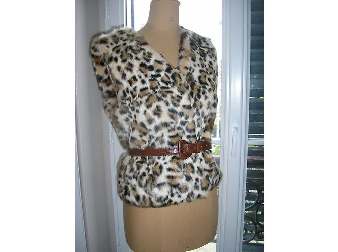 Chaqueta sin mangas Stella Forest de piel de conejo estampado leopardo 42 Estampado de leopardo - vista 3