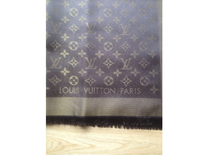 Louis Vuitton Bufanda clásica del monograma Castaño - vista 4