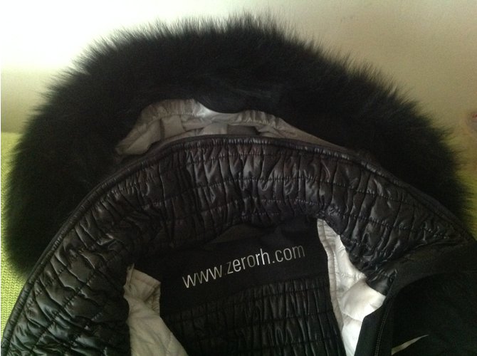 Zero RH + Chaquetas Negro - vista 3