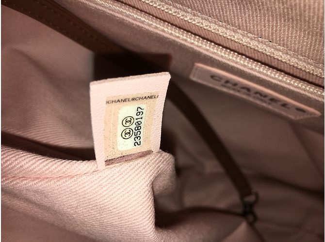 Collezione CHANEL HOBO CRUISE a cuba 2016-2017 Cachi - vista 10