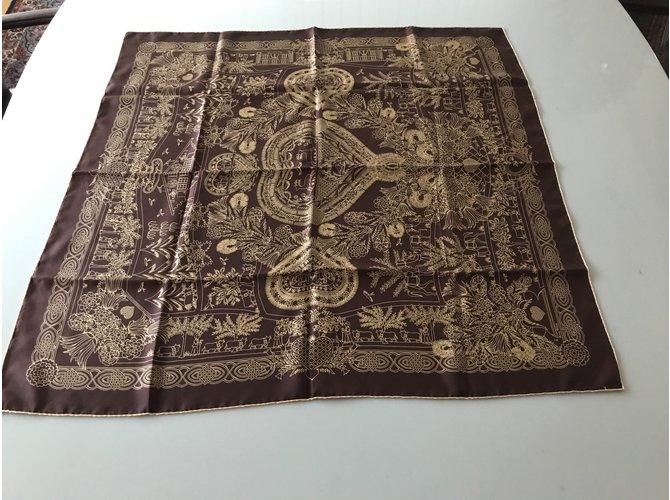 Hermès Seidenschal Braun - Ansicht 3