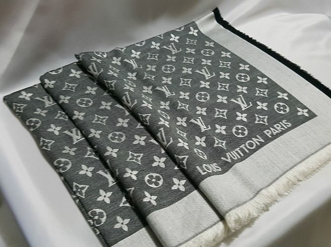 Louis Vuitton Bufanda clásica del monograma Negro - vista 3