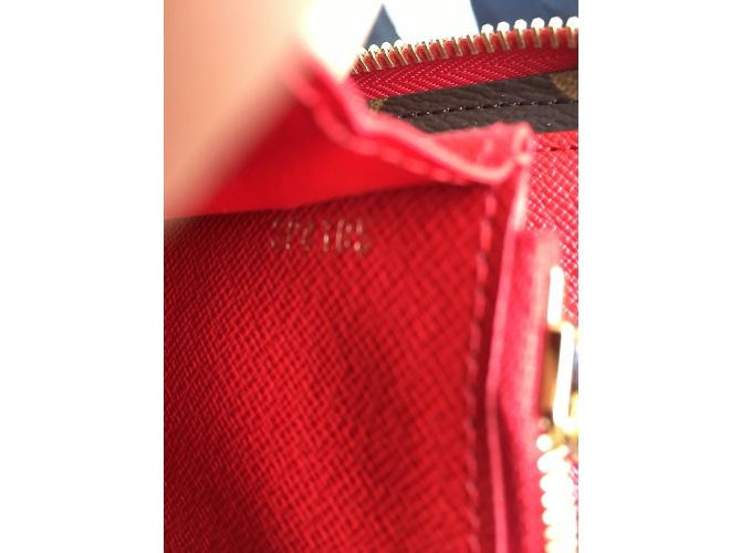 Louis Vuitton «Daily Organizer Zippy Retiro Monogram / cerise» Marrone scuro - vista 11
