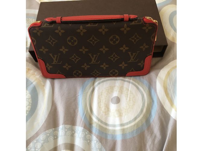 Louis Vuitton «Daily Organizer Zippy Retiro Monogram / cerise» Marrone scuro - vista 5