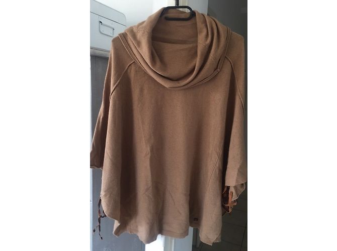 Ikks Poncho - view 5