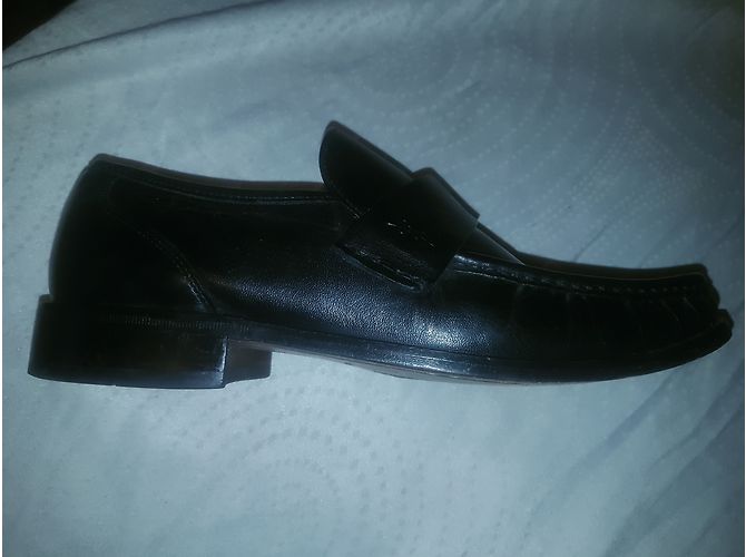 Scarpe eleganti Yves Saint Laurent in pelle nera da uomo Nero - vista 3