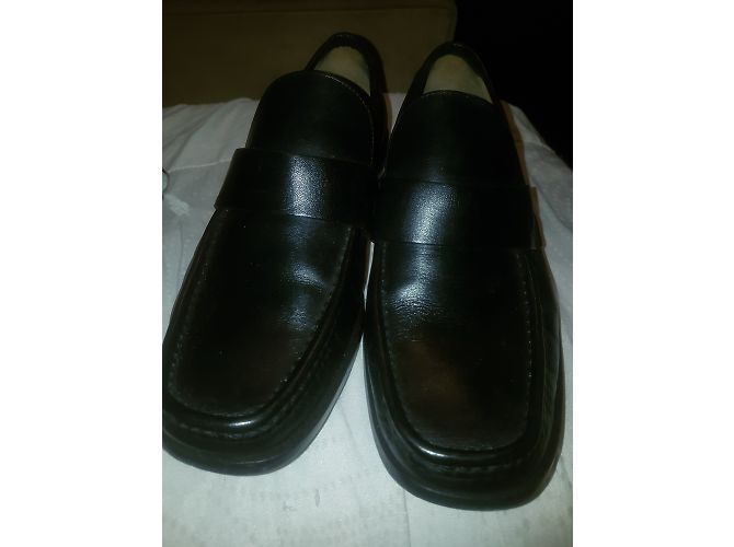 Scarpe eleganti Yves Saint Laurent in pelle nera da uomo Nero - vista 8