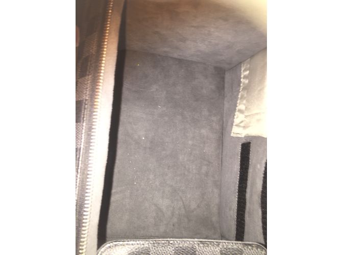 Louis Vuitton BCamera Porte-documents en cuir gris foncé Gris anthracite - vue 3