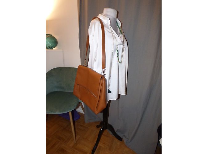 Borsa a spalla Givenchy Pandora in pelle marrone Caramello - vista 21