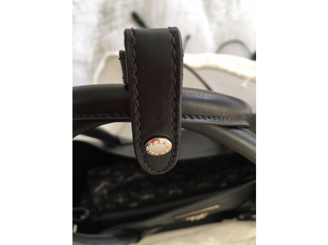 Prada Double Bag in pelle nera Vitello Nero - vista 9