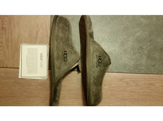Ugg Men Sandals - view 4