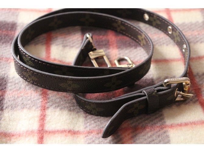Metis Louis Vuitton Métis Monogramm Marrón oscuro - vista 3