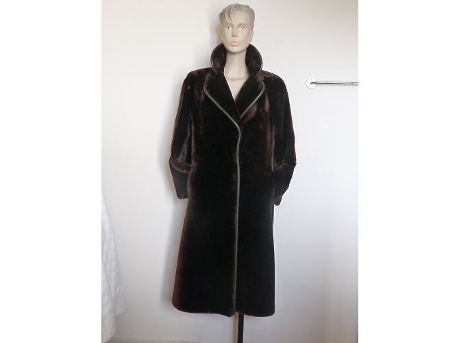Guy Laroche Coat - view 3