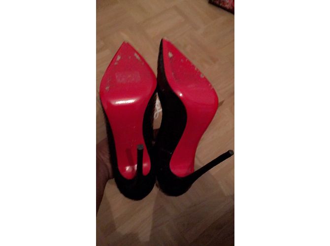 So Kate Décolleté Christian Louboutin Python T37 in vernice nera Nero - vista 3