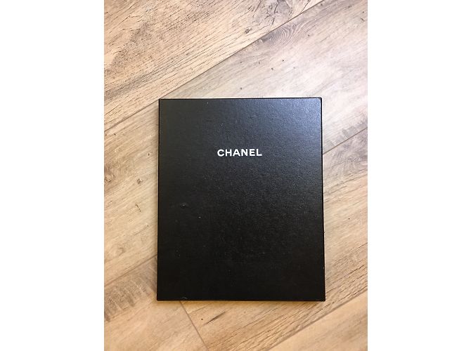 Funda iPad Chanel Negro - vista 10
