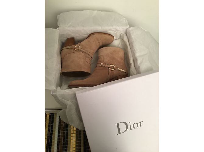 Botines Christian Dior Beige de Ante con Logo CD - vista 10