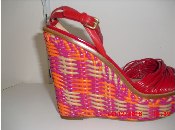 Sandali con zecca Moschino Cheap And Chic in pelle rossa Rosso - vista 3