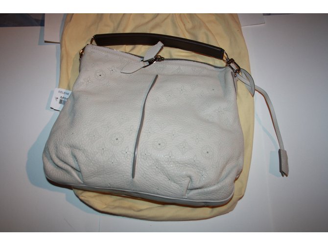 Louis Vuitton SELENE PM Ref: M94275 Bianco - vista 2