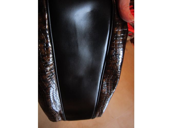 Borsa a spalla La Bagagerie in pelle nera Nero - vista 6