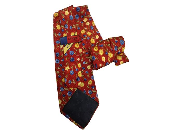 Cravatta in seta rossa Emanuel Ungaro con fiori blu e gialli Multicolore - vista 2