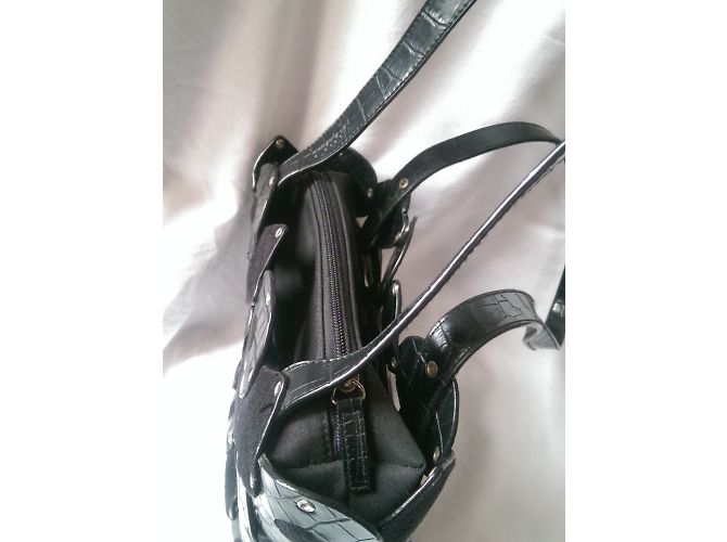 Borsa Braccialini in pelle sintetica nera effetto coccodrillo Nero - vista 9