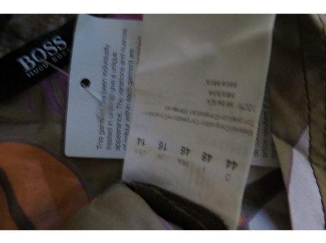 Túnica Hugo Boss de seda multicolorida tamanho 46 Multicor - vista 3