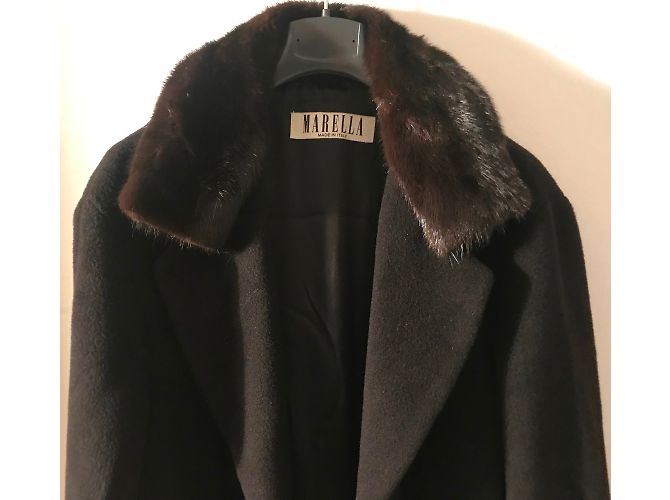 Abrigo Marella negro de lana cachemira con cuello de visón - vista 3