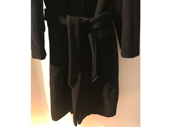 Abrigo Marella negro de lana cachemira con cuello de visón - vista 4