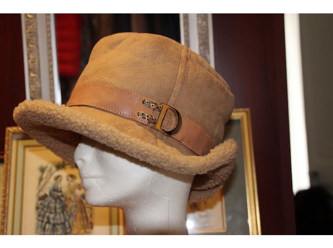 Dior Hats - view 3
