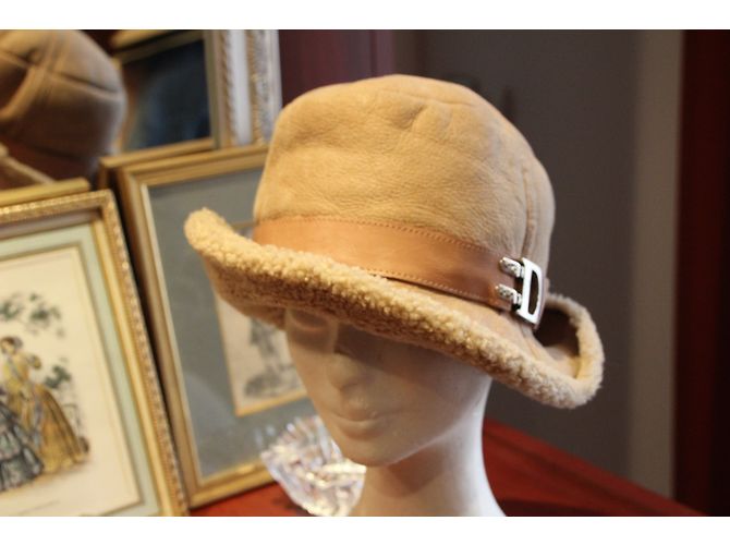Dior Hats - view 5