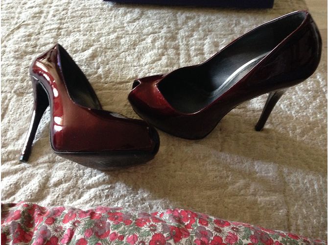 Stuart Weitzman Pencil Lackleder Pumps Dunkelrot Bordeaux - Ansicht 6