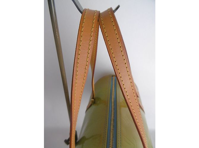 Borsa Louis Vuitton Papillon Hobo Verde - vista 11