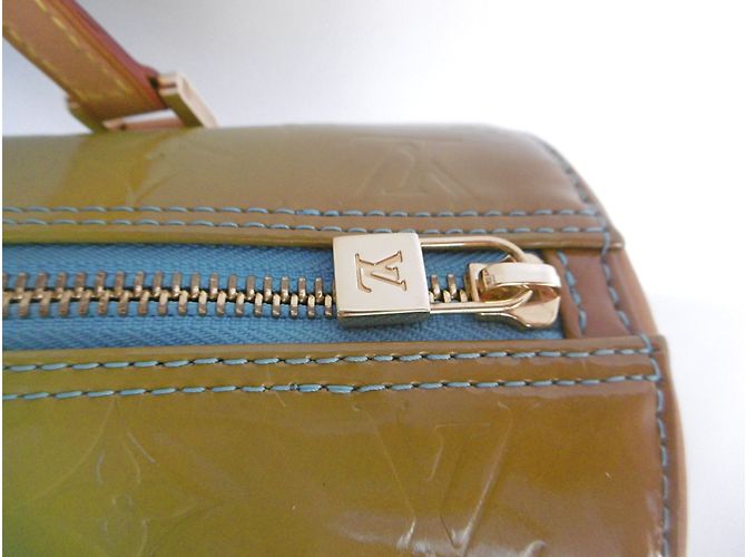 Borsa Louis Vuitton Papillon Hobo Verde - vista 5