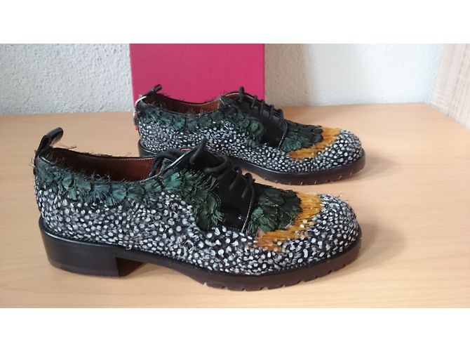 Valentino Garavani Scarpe stringate in pelle Valentino , taglia 39 - vista 3