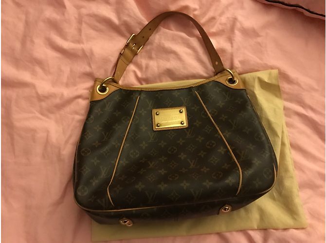 Louis Vuitton Galliera PM Borsa a mano in pelle marrone - vista 9